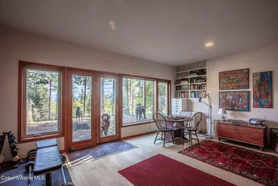 Property 26-9929 - Photo 52