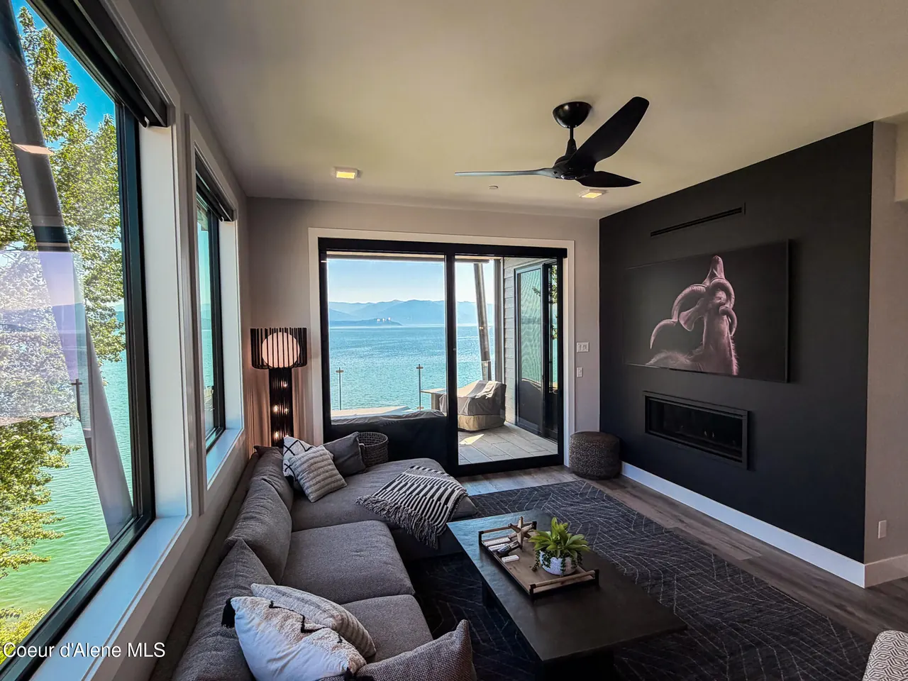 Property 26-5479 - Photo 1
