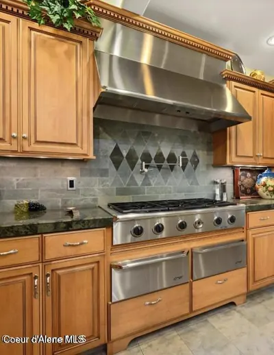 Property 26-6169 - Photo 38