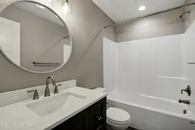 Property 26-8411 - Photo 35
