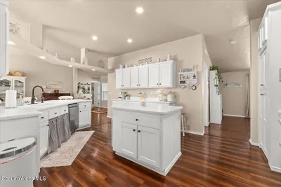 Property 26-4470 - Photo 25