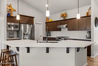 Property 26-10379 - Photo 9