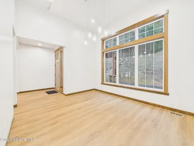 Property 26-713 - Photo 25