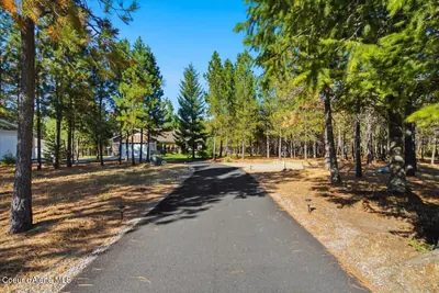 Property 26-9300 - Photo 2