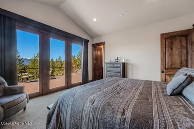 Property 26-8040 - Photo 43