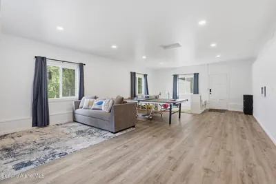 Property 26-10323 - Photo 31
