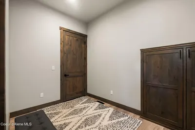 Property 26-10626 - Photo 52