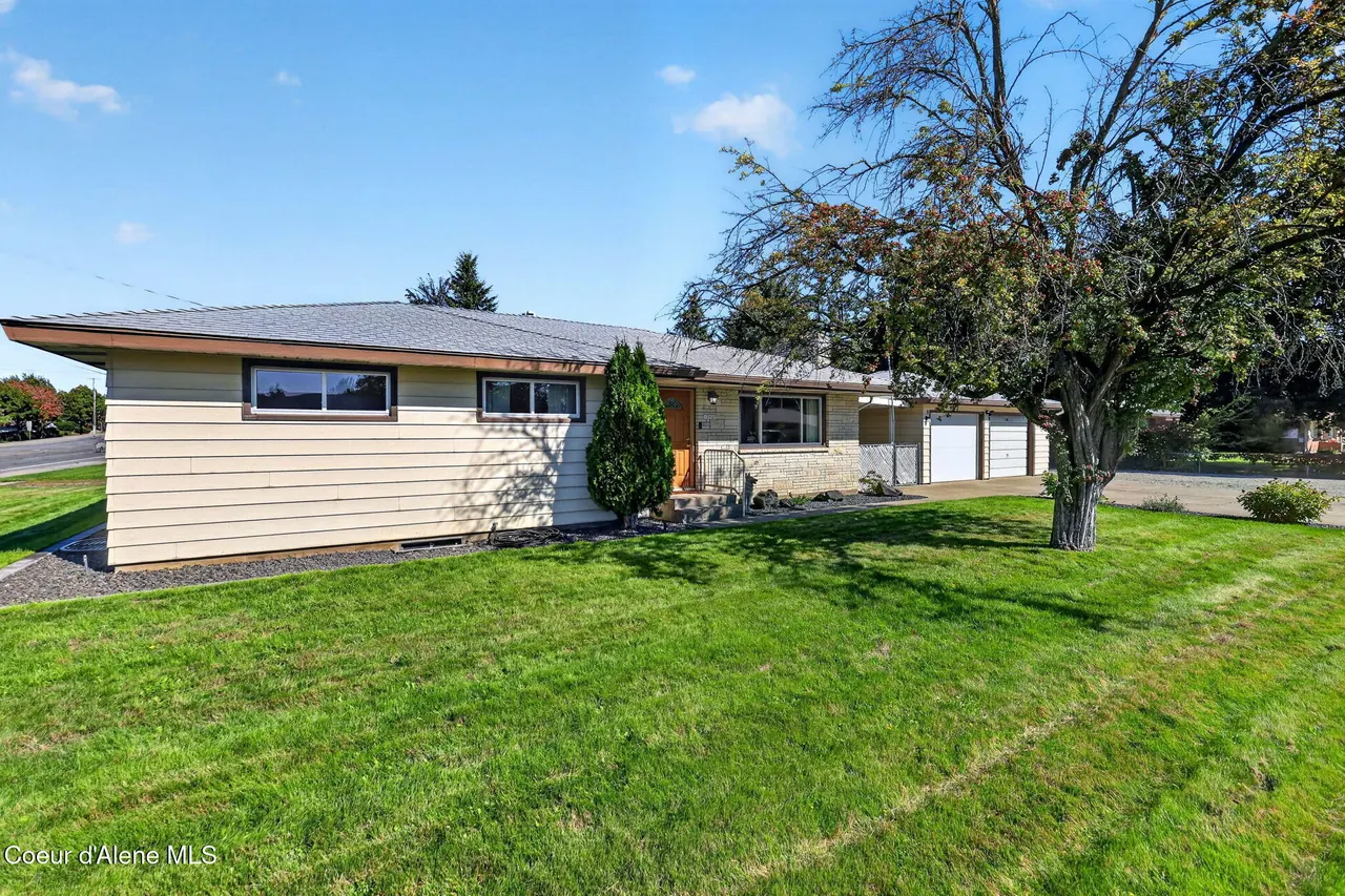 Property 26-9642 - Photo 1