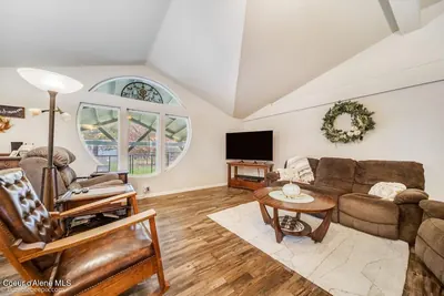 Property 26-9833 - Photo 9