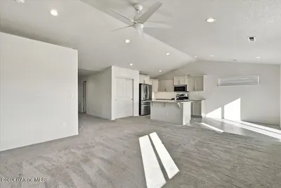 Property 26-10181 - Photo 9