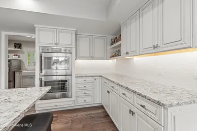 Property 26-8958 - Photo 11