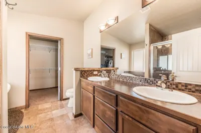 Property 26-9509 - Photo 36