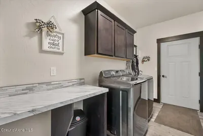 Property 26-10201 - Photo 23