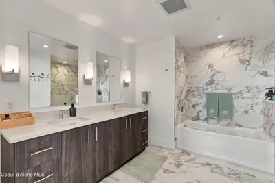 Property 26-10015 - Photo 21