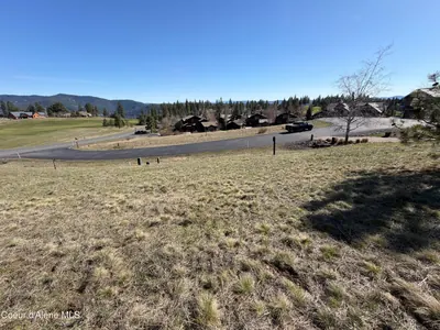 Property 26-1541 - Photo 2