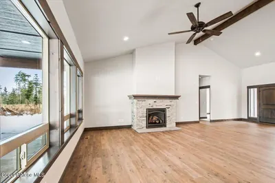 Property 26-8870 - Photo 12