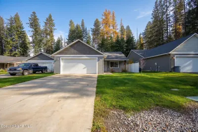 Property 26-10598 - Photo 2
