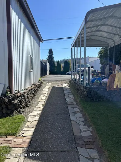 Property 26-7730 - Photo 3
