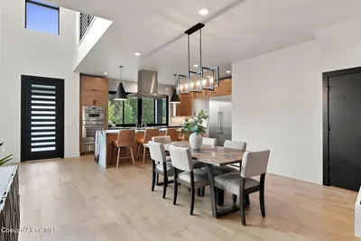 Property 26-7745 - Photo 23