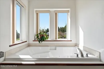 Property 26-9878 - Photo 31