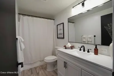 Property 26-10356 - Photo 14