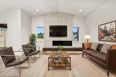 Property 26-1366 - Photo 25