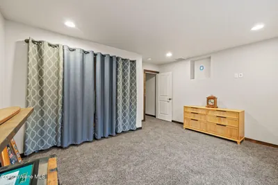 Property 26-7807 - Photo 33