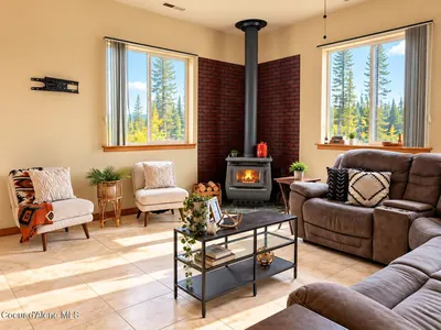 Property 26-10525 - Photo 4