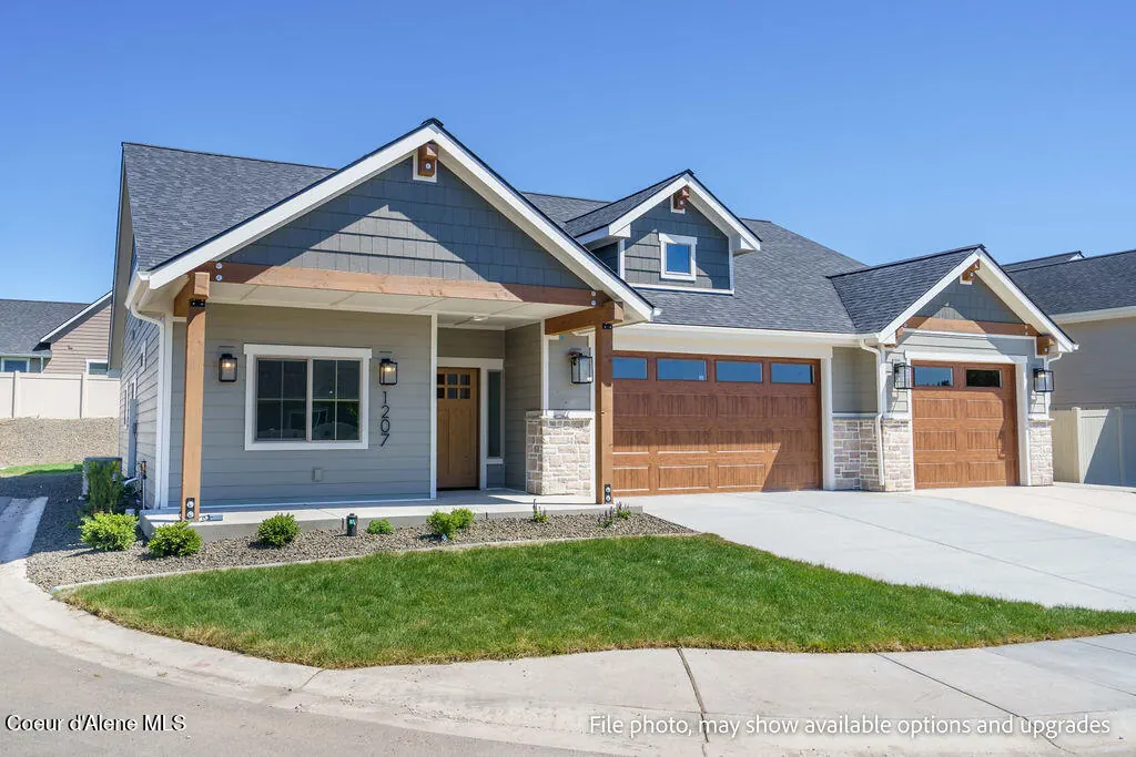 Property 26-3233 - Photo 1