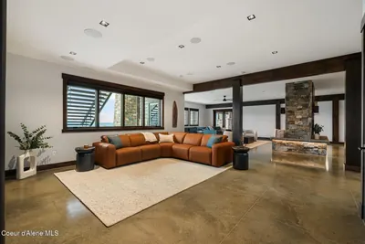 Property 26-3928 - Photo 53
