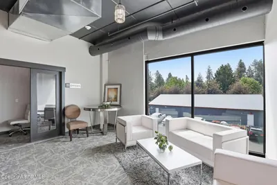 Property 26-10236 - Photo 72