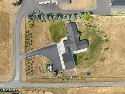 Property 26-8131 - Photo 69