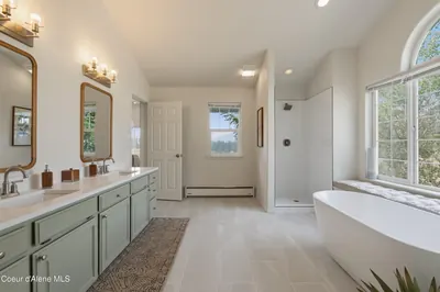Property 26-8046 - Photo 53