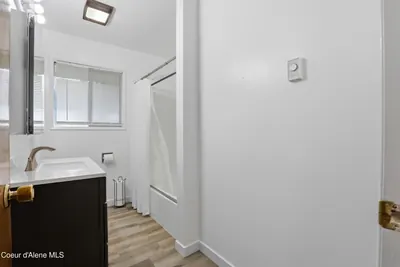Property 26-10122 - Photo 11