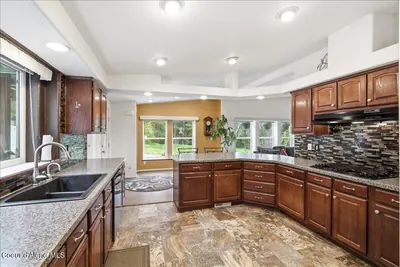 Property 26-9878 - Photo 13