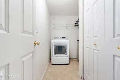 Property 26-10254 - Photo 23