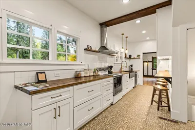 Property 26-9910 - Photo 23