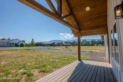 Property 26-8244 - Photo 2