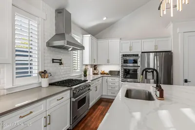 Property 26-10381 - Photo 12