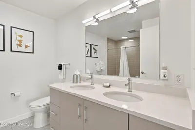 Property 26-8403 - Photo 40