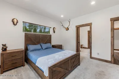 Property 26-10257 - Photo 28