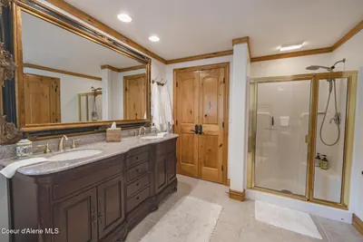 Property 26-5045 - Photo 50