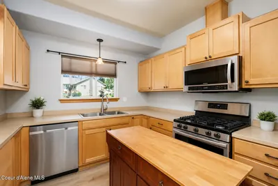 Property 26-8062 - Photo 6