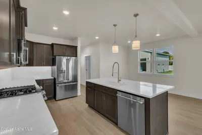 Property 26-8828 - Photo 13