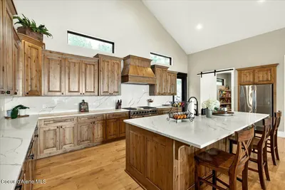 Property 26-10049 - Photo 18