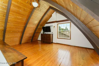 Property 26-8435 - Photo 18