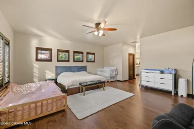 Property 26-10054 - Photo 11
