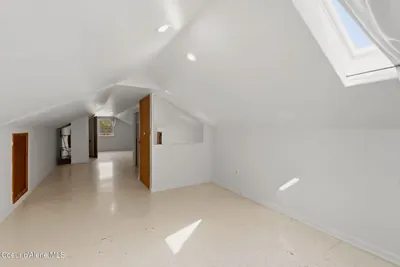 Property 26-8606 - Photo 27