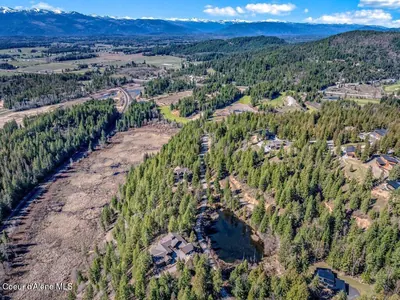 Property 26-8040 - Photo 98
