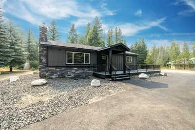 Property 26-8003 - Photo 1